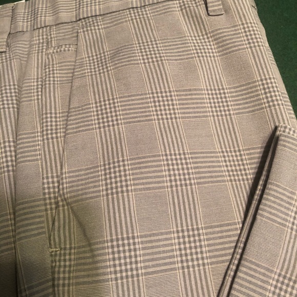 Dockers D2 Plaid Chinos - Picture 2 of 5